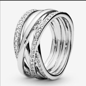 Pandora sparkling and lines ring